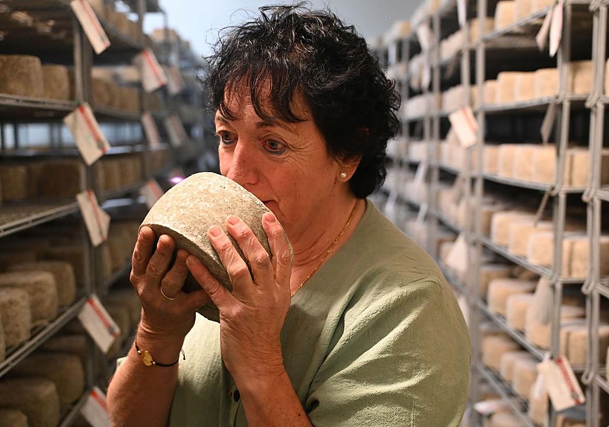 Imagen principal - «Hay que abrir un debate sobre el queso ahumado»