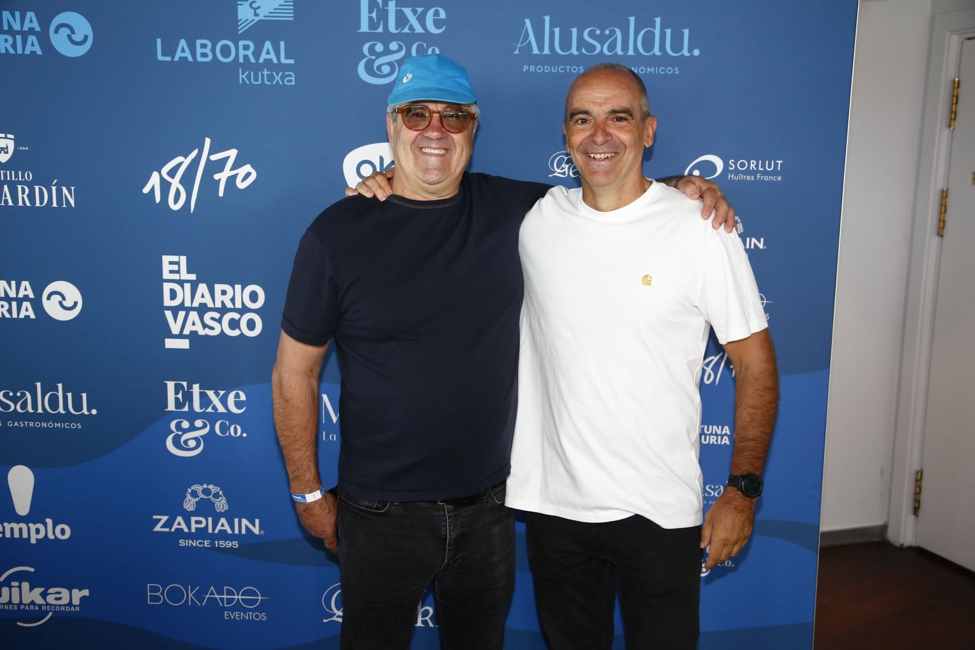 Photocall de la fiesta de DV para disfrutar de la Bandera de La Concha