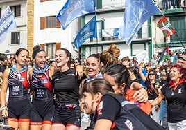 Las remeras errenteriarras celebran el gran año realizado.