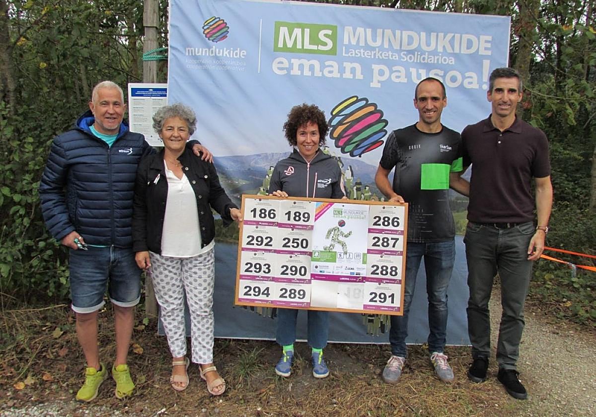 Kepa Larrea, Urri Urizar, Meritzel Albisua, Iñigo Gandiaga eta Ibon Calvo.