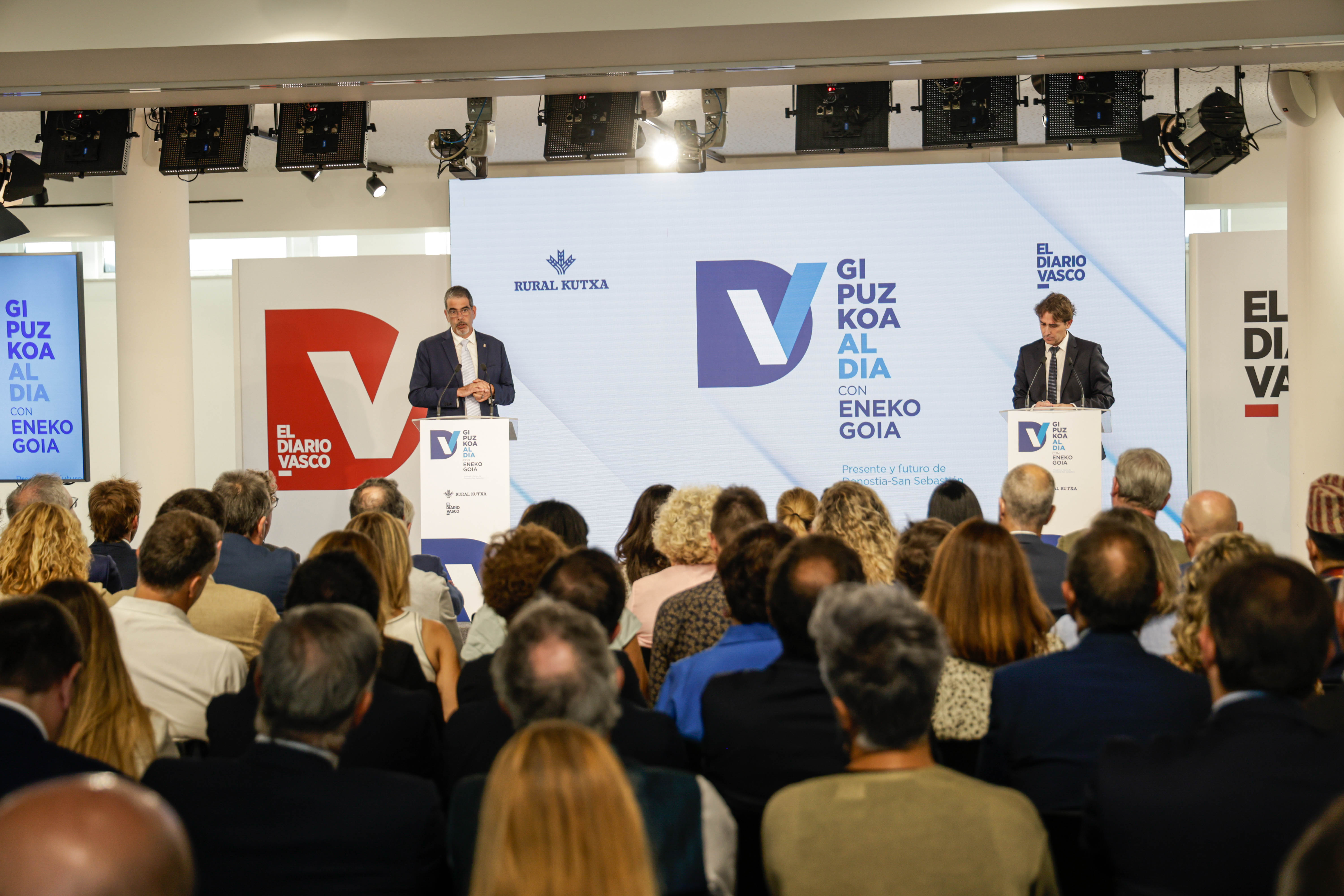 Eneko Goia responde a las preguntas de David Taberna.