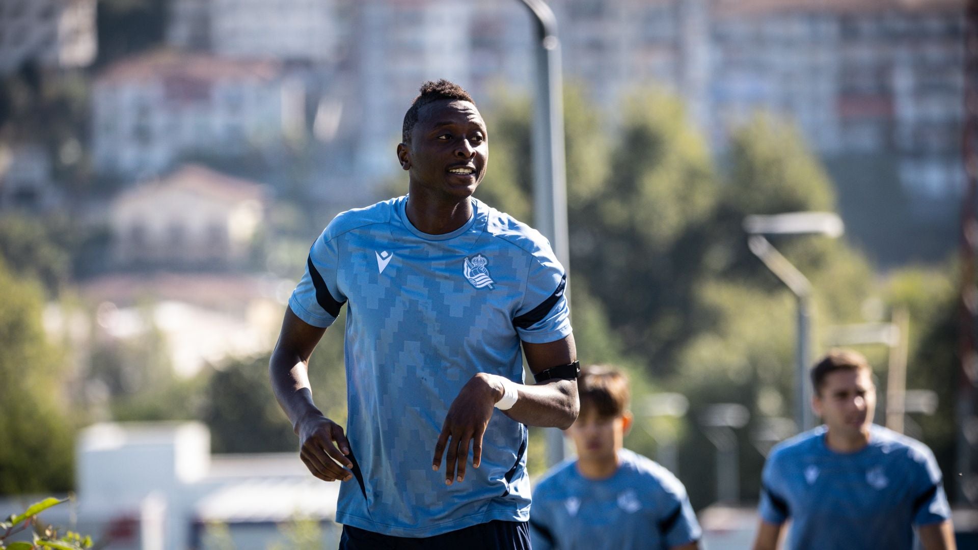 Ganas de reaccionar y sol en Zubieta