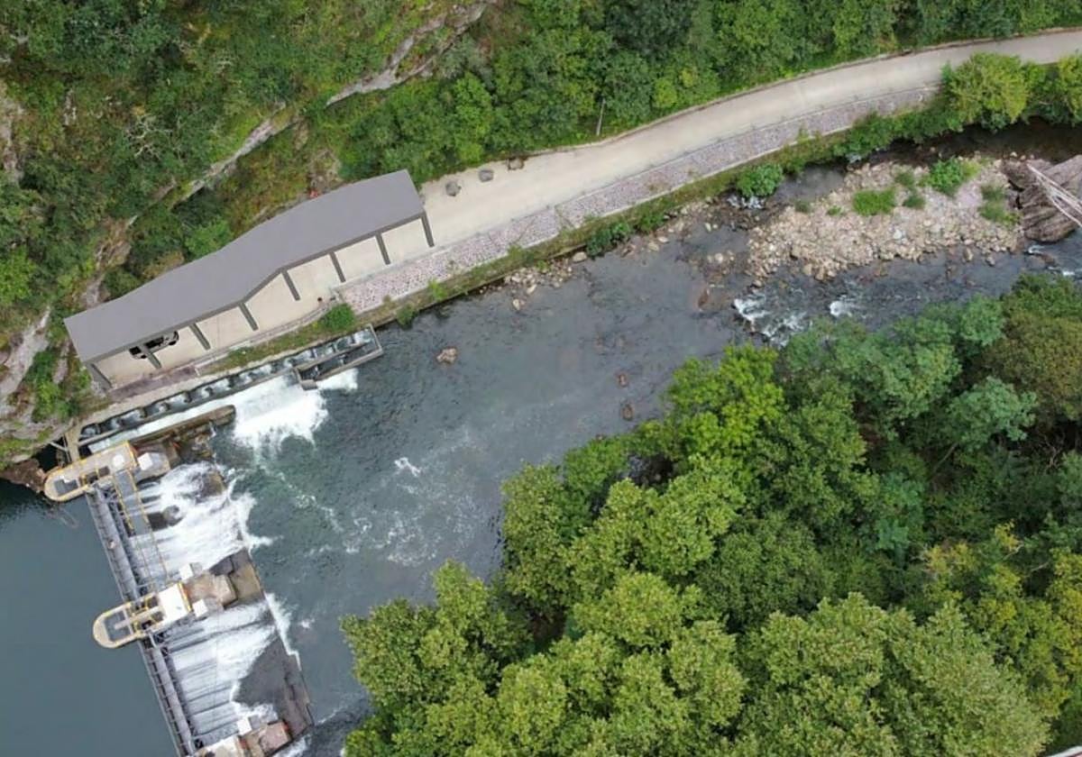 Montaje de cómo quedará lagalería a la salida del túnelhacia Sunbilla junto a la presa.
