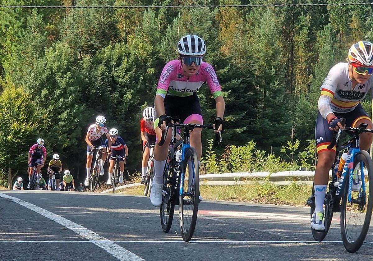 Irati Aranguren, con el maillot del Andoaingo.