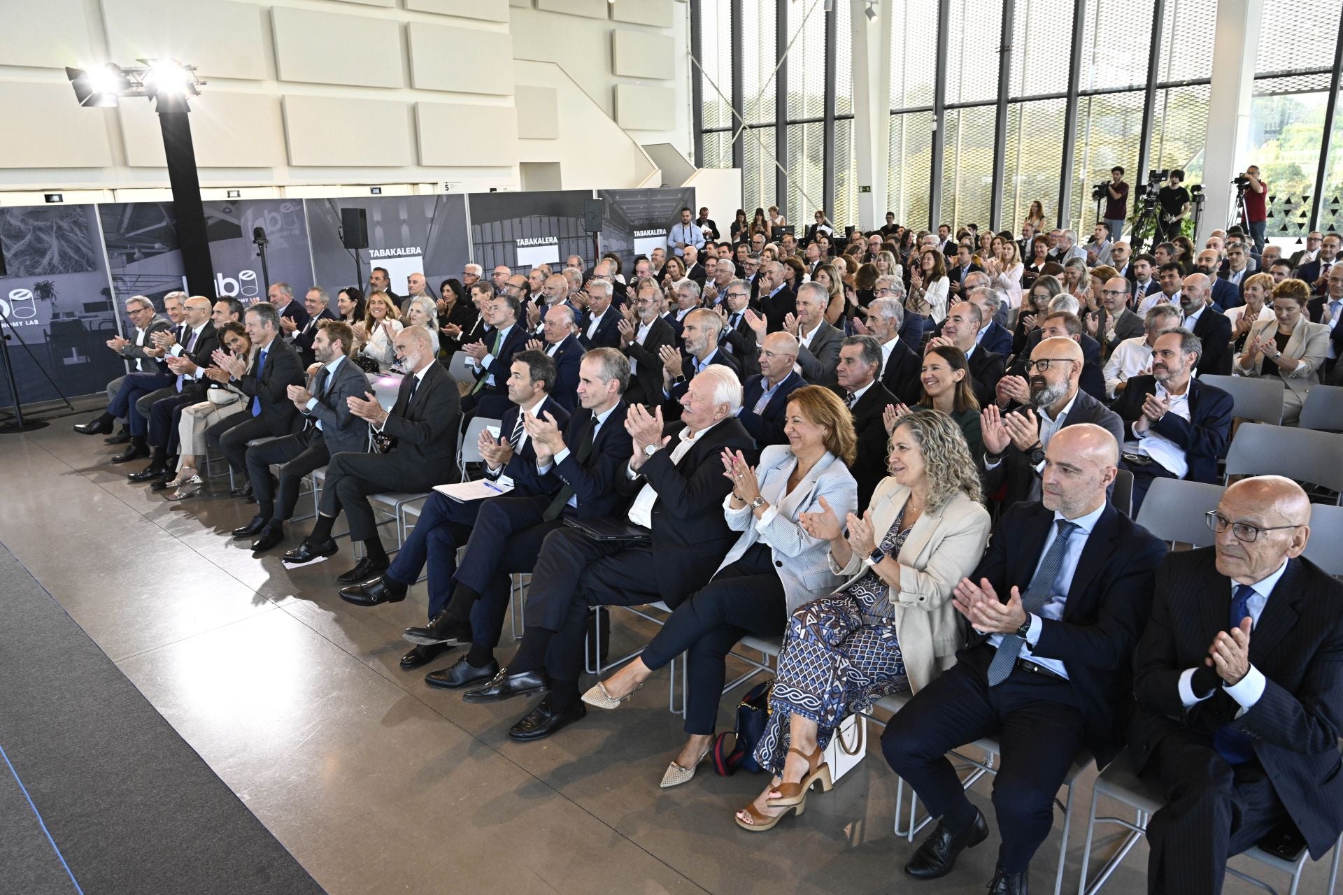 Amplia representación empresarial e institucional en el Foro Finanza de Elkargi