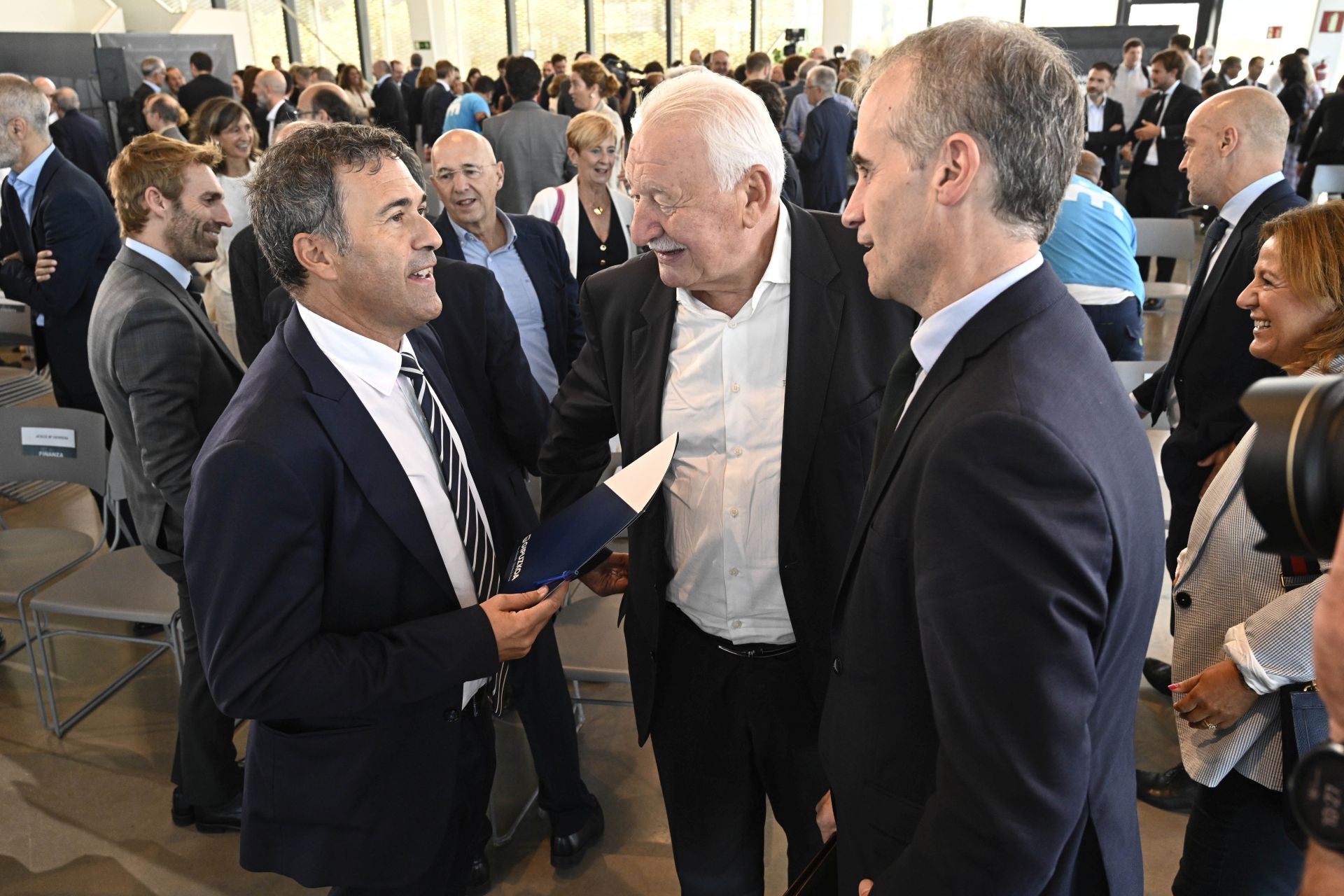 Amplia representación empresarial e institucional en el Foro Finanza de Elkargi