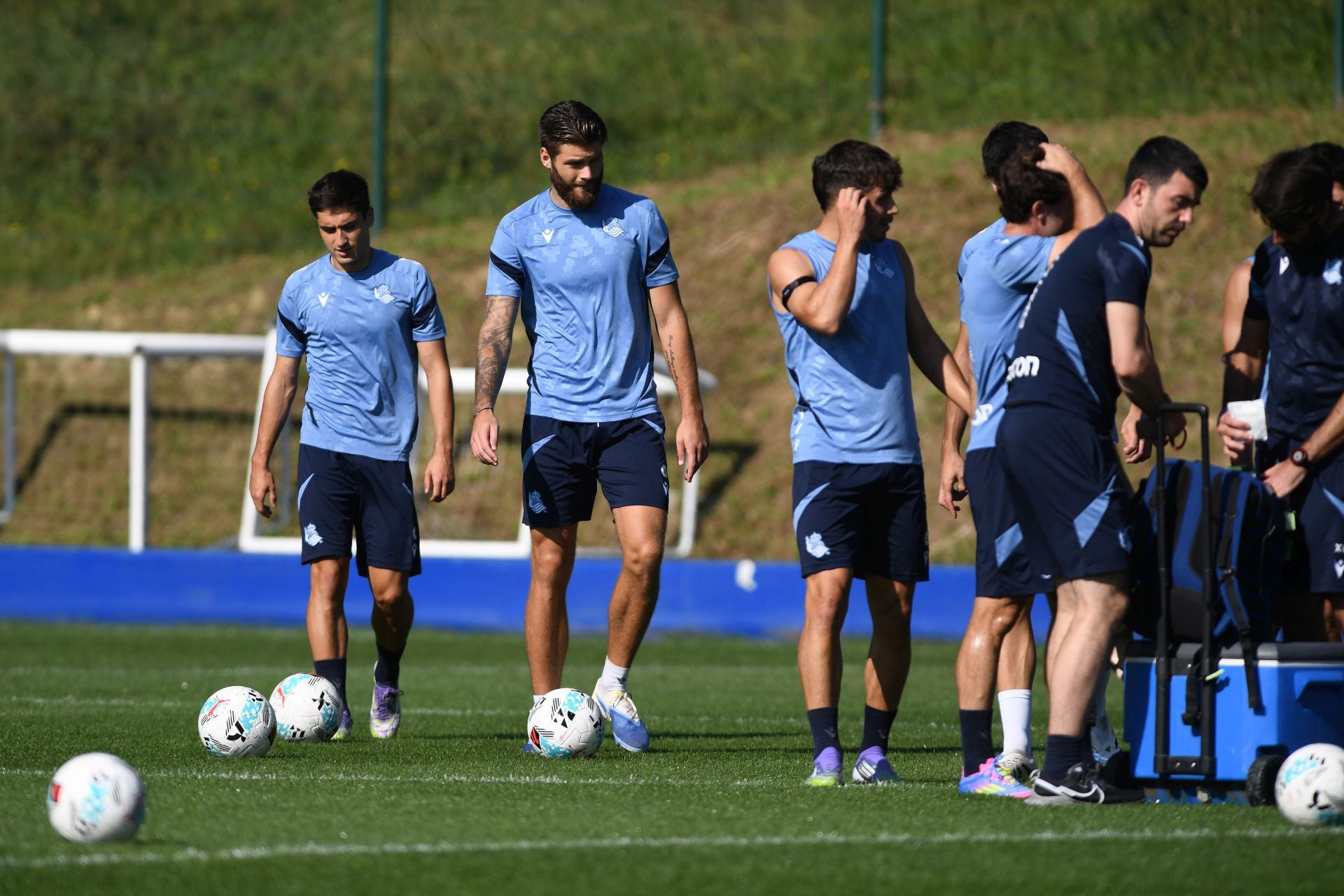 Caluroso último entrenamiento en Zubieta