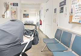 Malestar en Irun por la falta de mejoras en pediatría tras el cierre de urgencias: «Lo siento, pero no les creo»