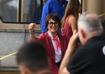 Silvia Abril, presentadora de la gala inaugural, primera en llegar a Donostia