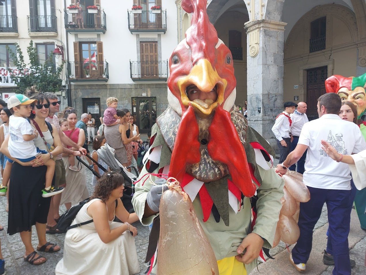 Euskal Jaiak toman las calles en Hernani
