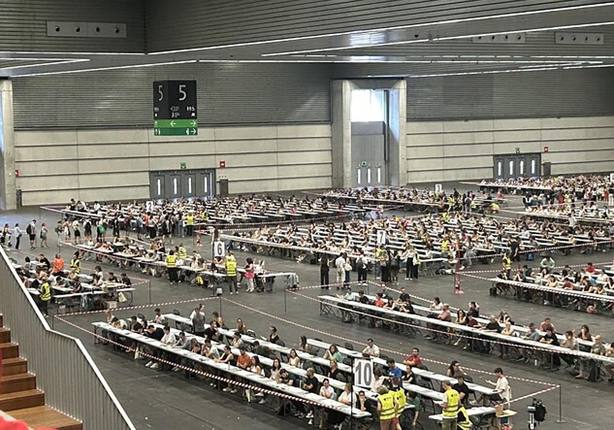 OPE de Educación este sábado en el BEC