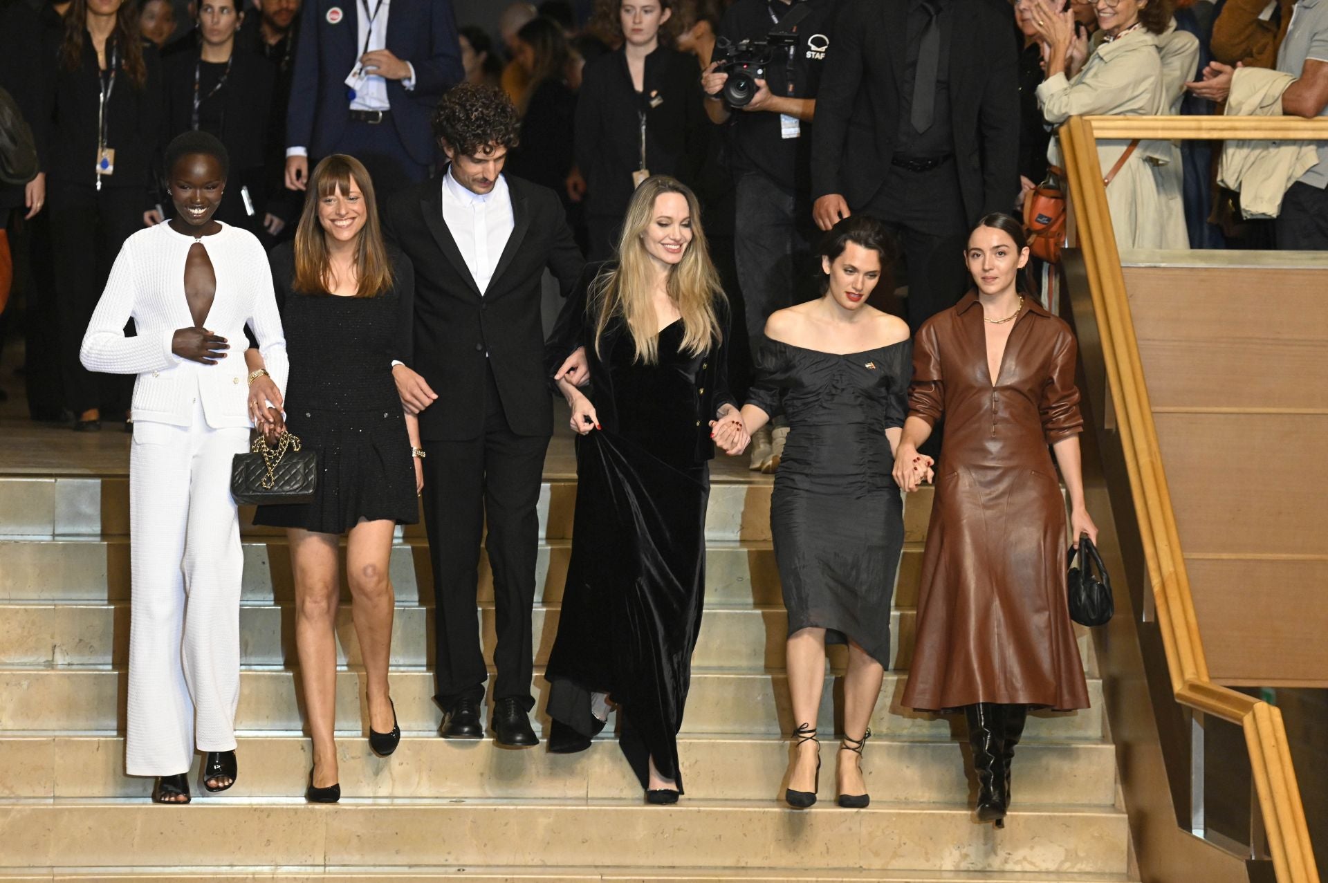 El caluroso aplauso a Angelina Jolie en el Kursaal de San Sebastián