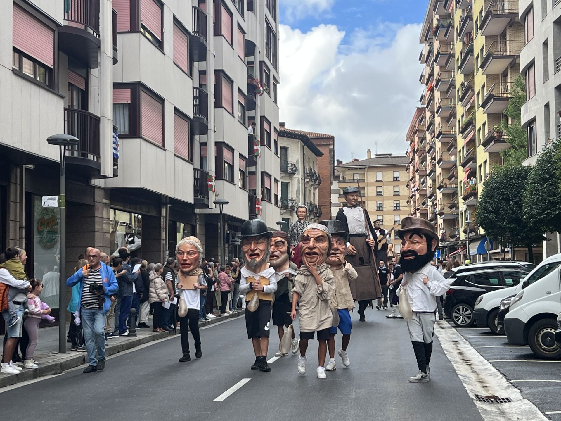 Ya solo quedan siete días para que la bajada del txantxiku