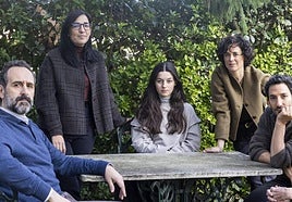 Los protagonistas de la película., con Alauda Ruiz de Azúa.