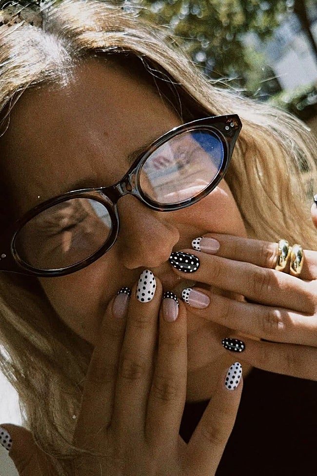 Uñas con diseño divertido