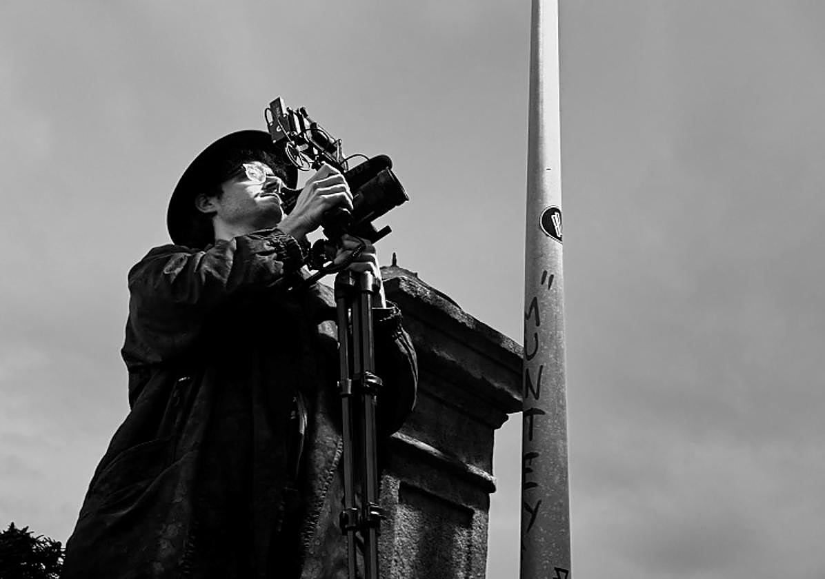 Fotograma de 'El último arrebato' de Marta Medina y Enrique Lavigne.