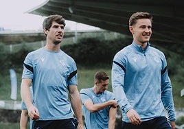 Aritz y Turrientes durante un entrenamiento de esta temporada