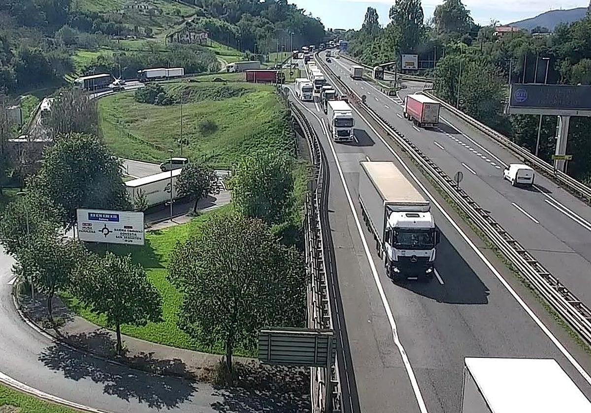 Finalizan las retenciones de la AP-8 a la altura de Irun