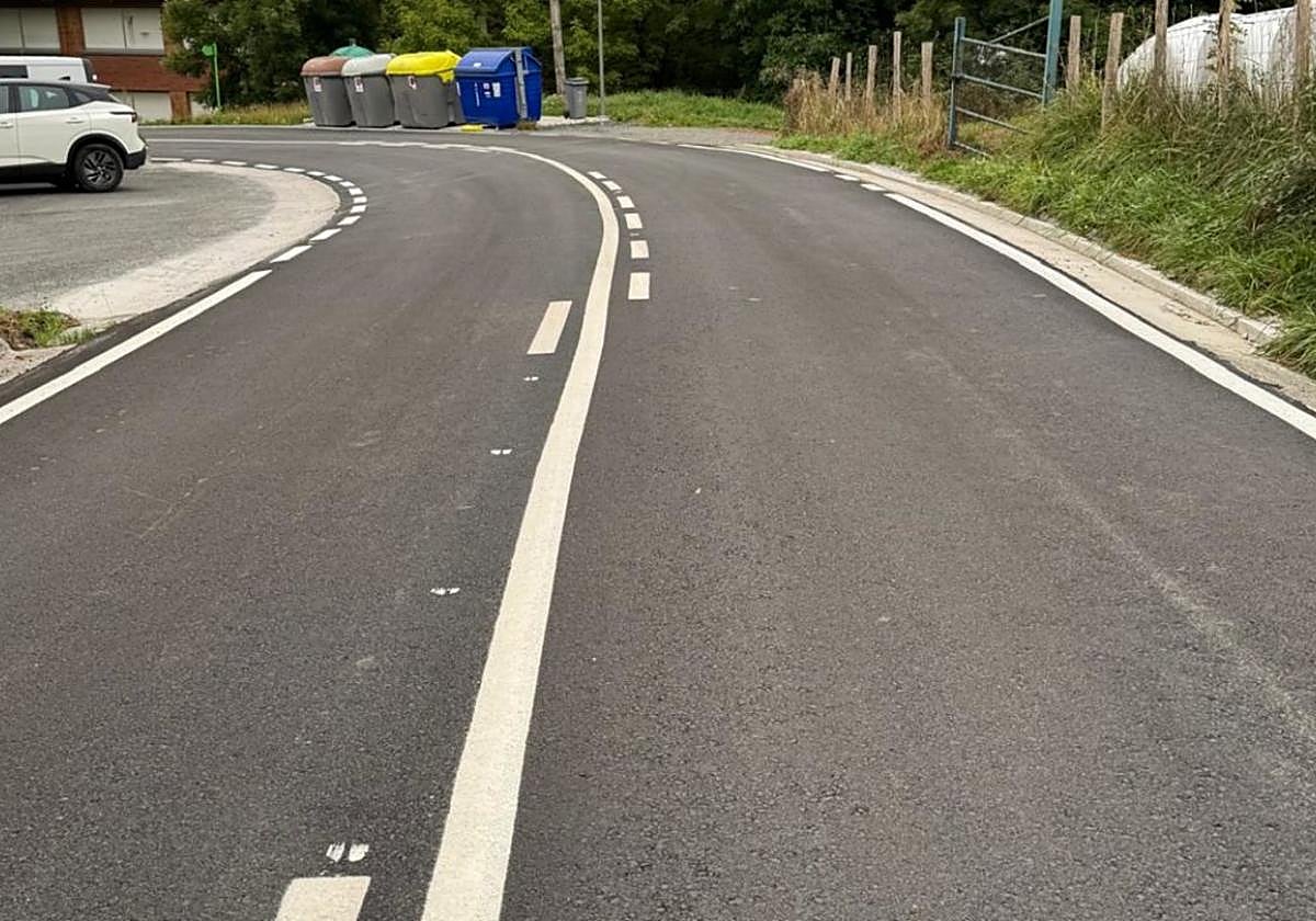 En estos meses se han realizado trabajos de asfaltado y se han renovado cunetas y badenes con el fin de mejorar el drenaje y la seguridad