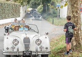 Los clásicos pasearon por el municipio