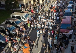 La tamborrada de esta tarde recorrerá el barrio de Itxasmendi, dando inicio a las fiestas de San Miguel.