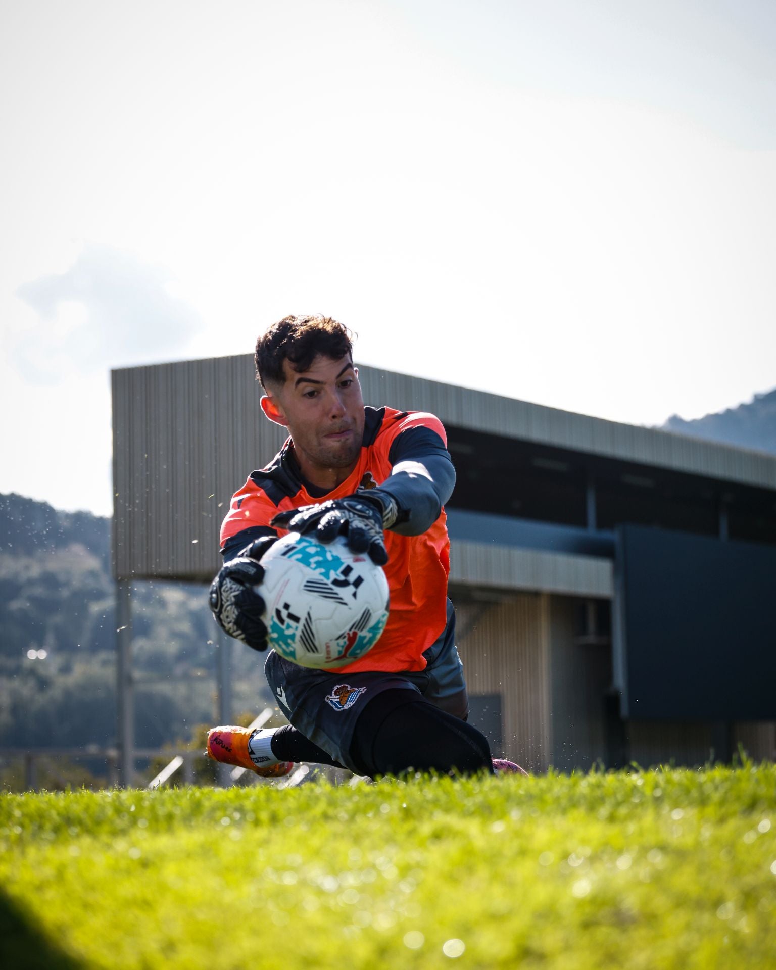 Sol y buen humor para enfrentarse al Barcelona