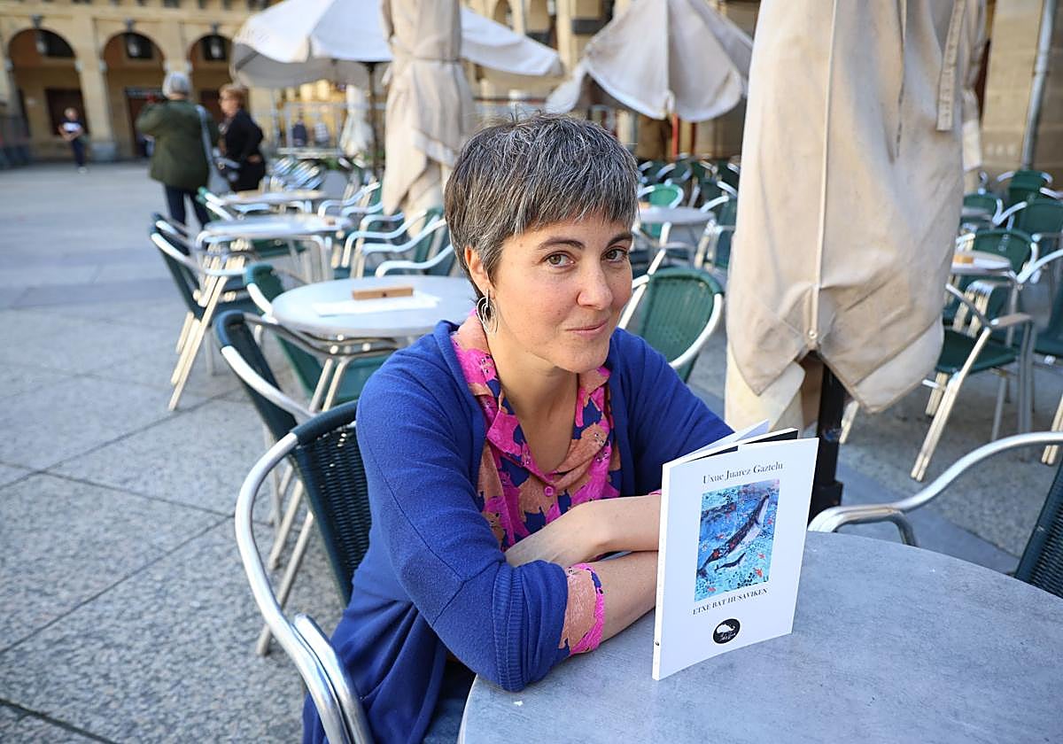 Uxue Juarez, Donostian egindako agerraldiaren ostean.