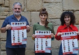 Jon Legorburu, Agurtzane Intxaurraga y Ainhoa Salaberria durante la presentación de la final del certamen.