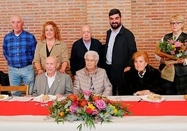 Los cuatro homenajeados de la comida de este año, celebrada en formidable ambiente.