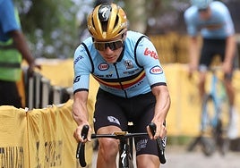 Evenepoel, durante un entrenamiento en Kigali.