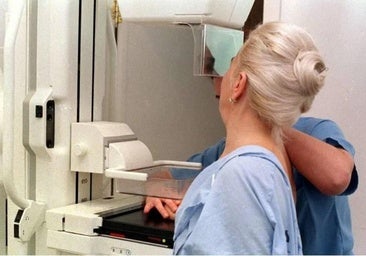 «Los cribados sirven para educar a la población de los factores de riesgo»