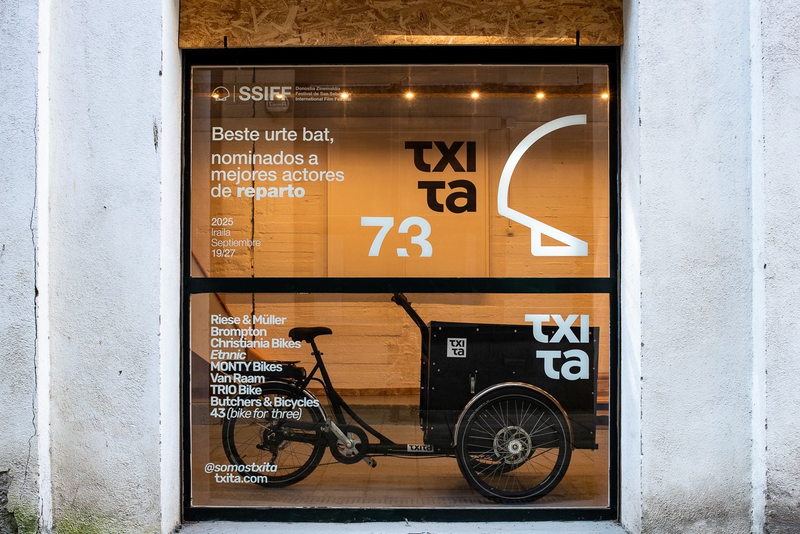 Txita, galardonada tras postularse como mejor actor de «reparto».