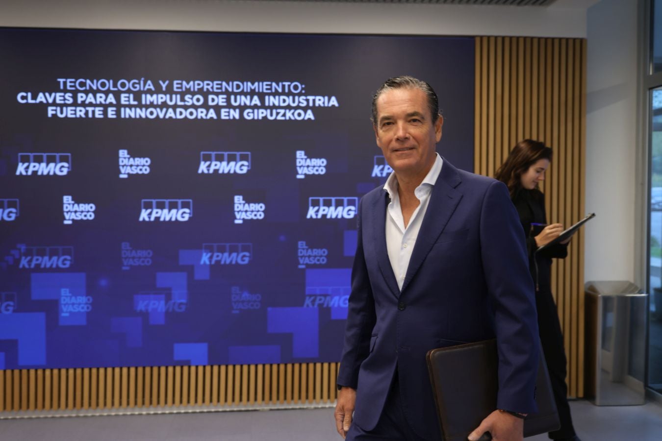 Encuentro sobre tecnología y emprendimiento como motores de la industria guipuzcoana en DV Gunea