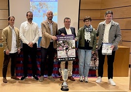 La presentación de la prueba ciclista de este domingo tuvo lugar este martes en el ayuntamiento de Eibar.