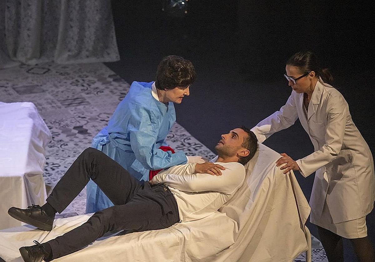 Alexandru Stanciuren '¿Quién nos disparó?' 2025eko dFERIAn.