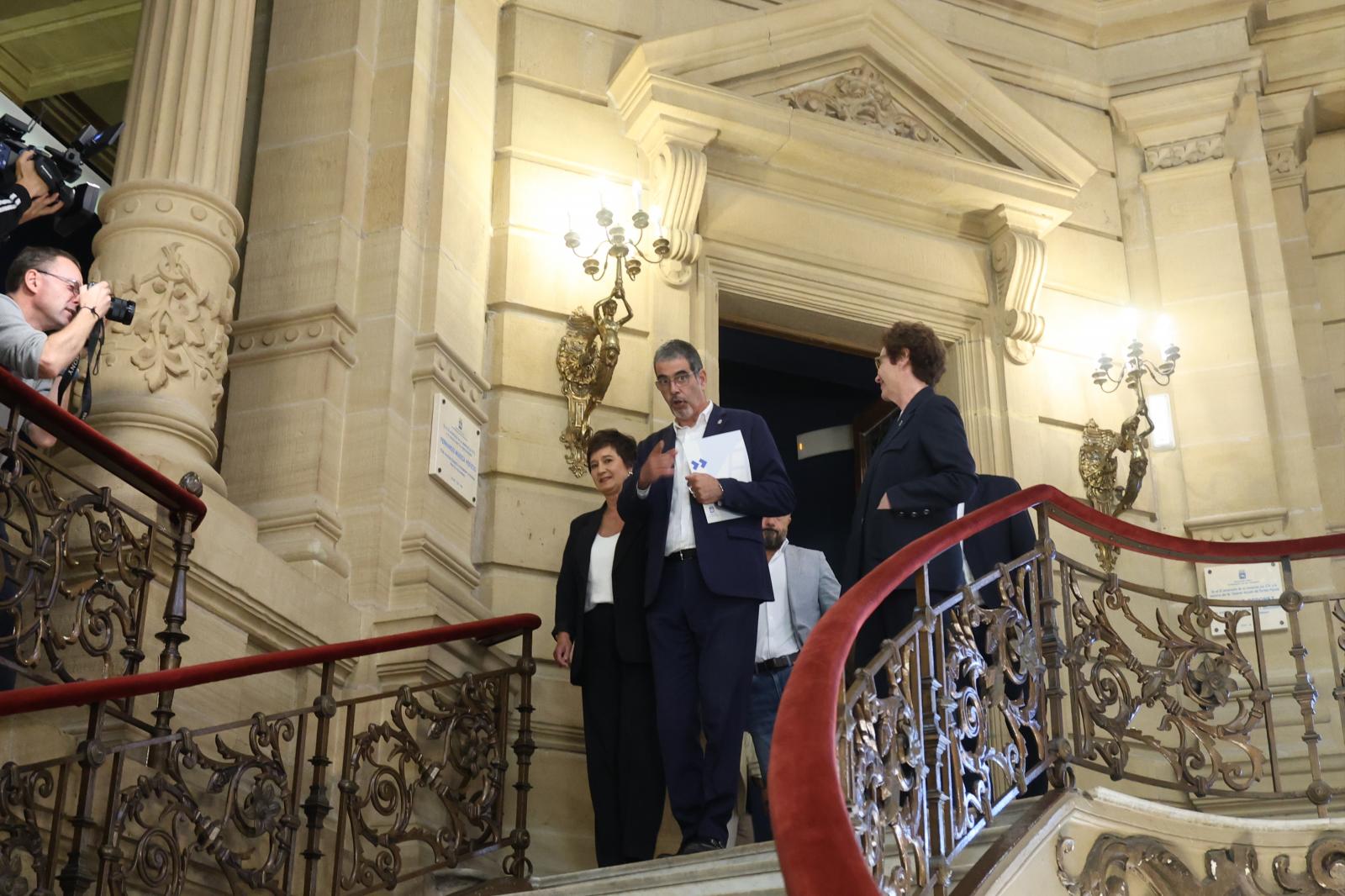 Goia anuncia que abandona la Alcaldía de Donostia