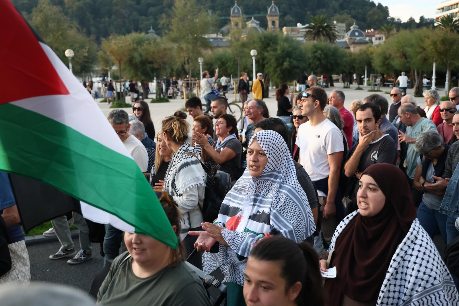 Segunda manifestación en apoyo a Palestina en Donostia