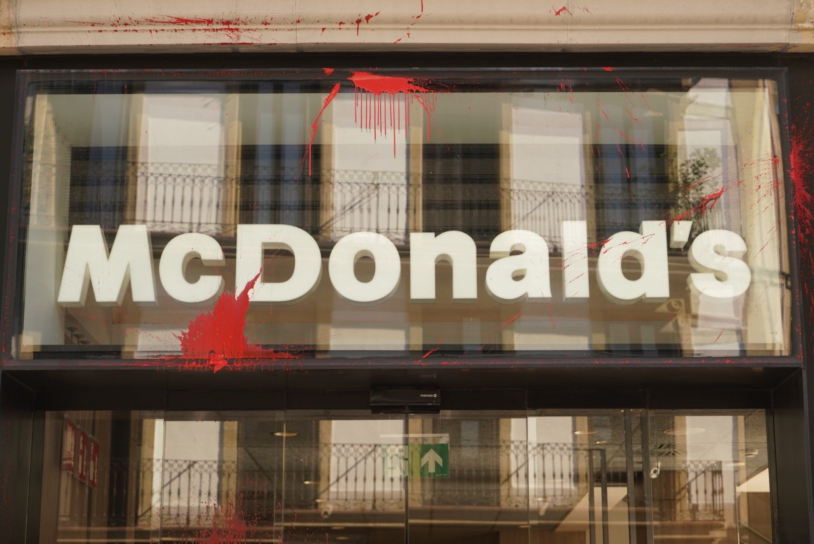 Los estudiantes muestran en Donostia su solidaridad con el pueblo palestino