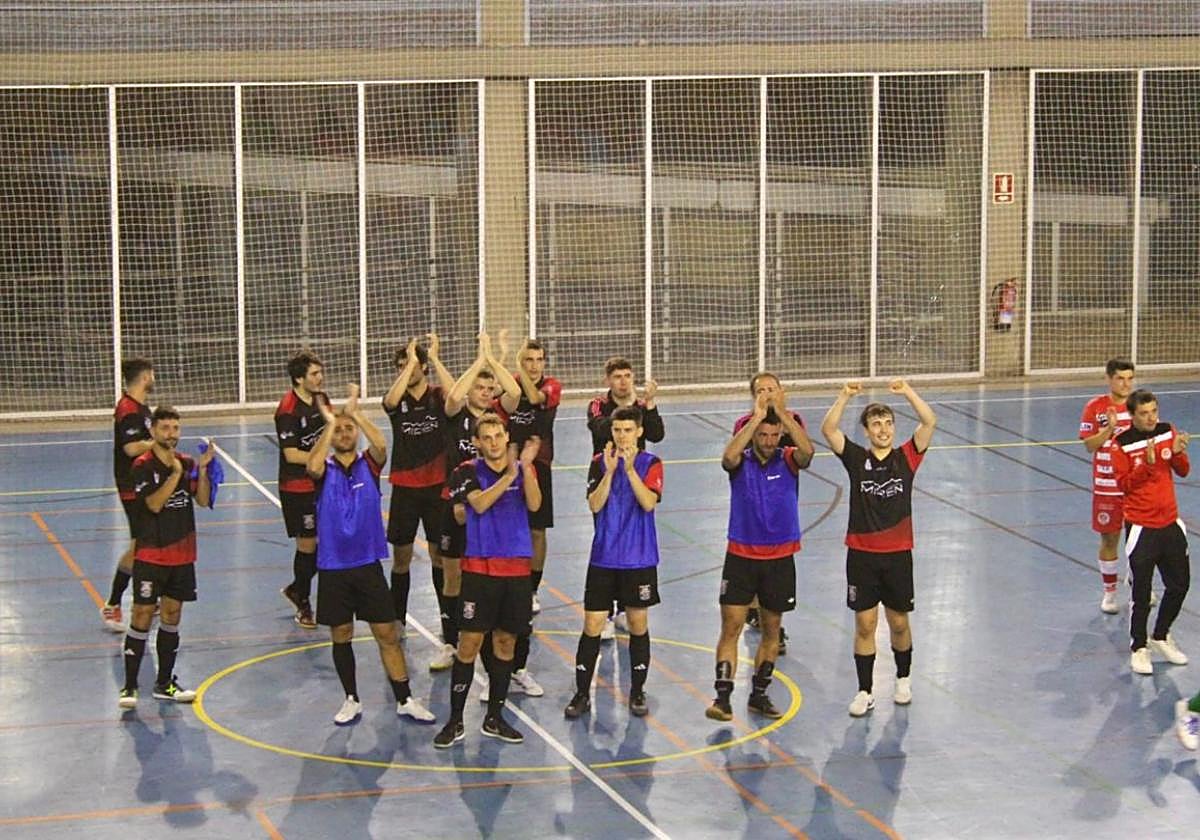 Los jugadores del Miren Taberna OKE jugaron ante el Afantxo Pescados Alberto Ferreres en el polideportivo Elorsoro.