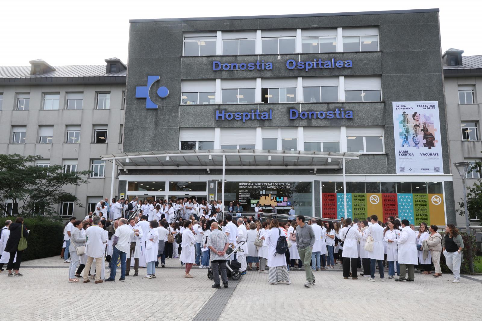 Los médicos paran y reclaman un estatuto propio