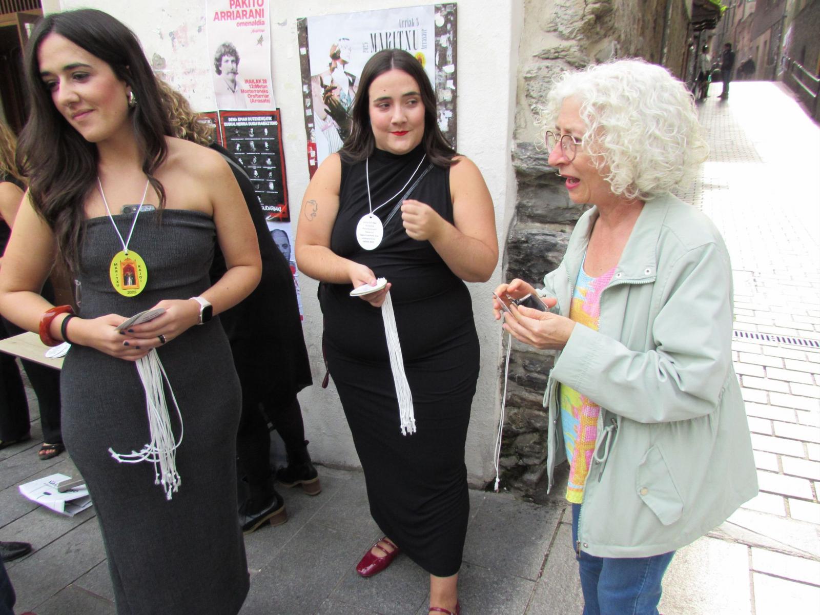 Arrasate se viste de gala para celebrar Maritxu Kajoi