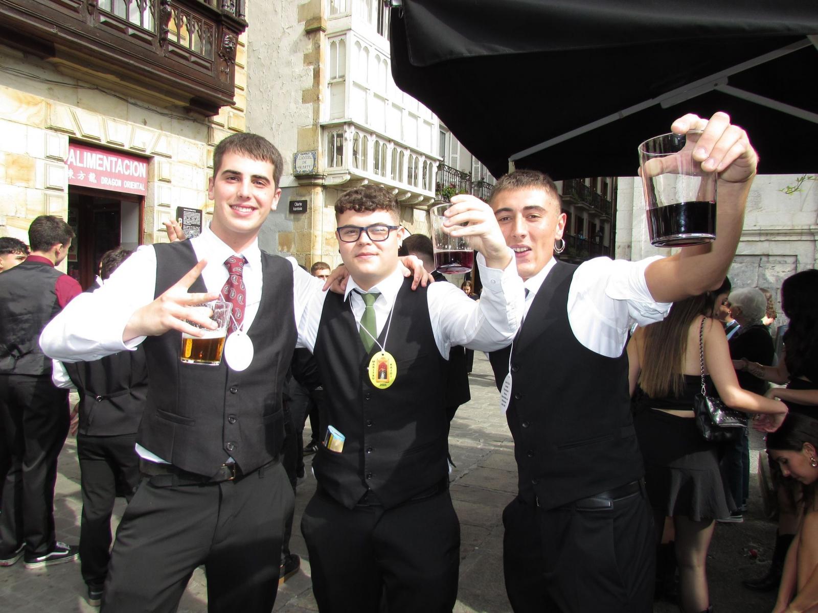 Arrasate se viste de gala para celebrar Maritxu Kajoi