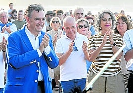 Aitor Esteban, en un acto en Zarautz este verano.