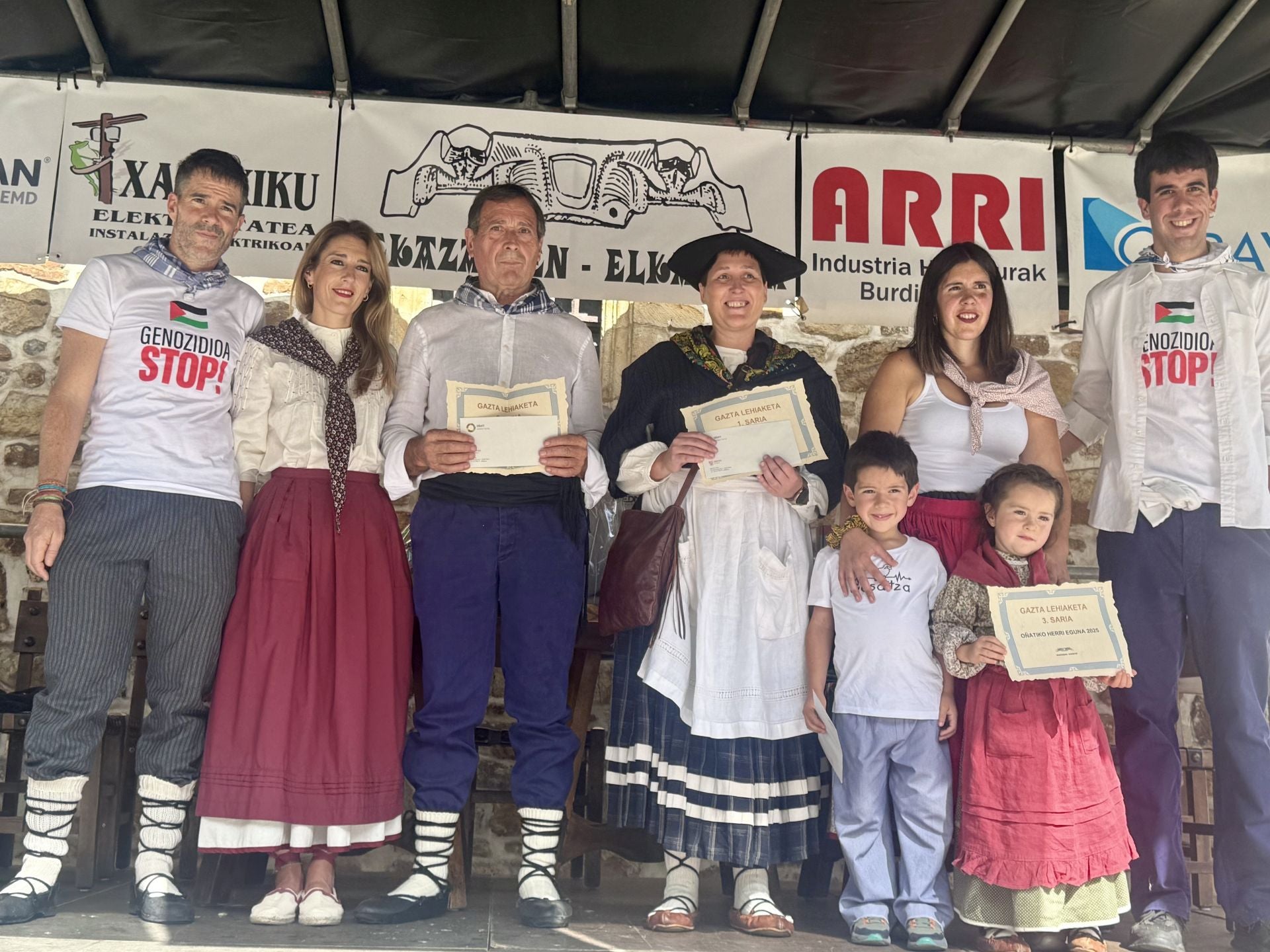 Las kuadrillas llenan un Oñati muy &#039;tropical&#039;