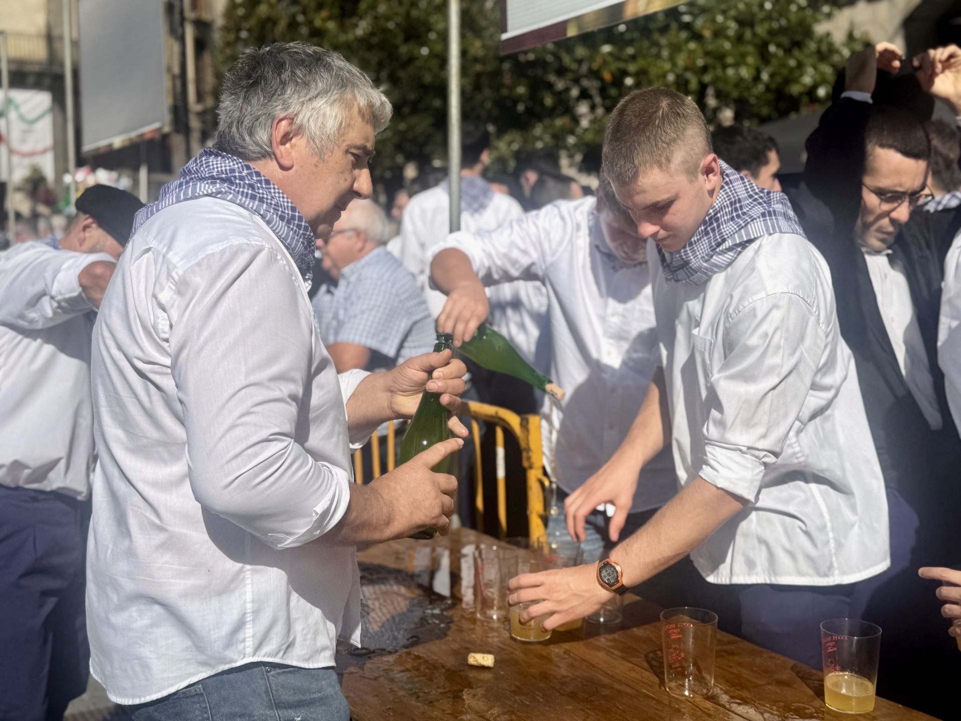 Las kuadrillas llenan un Oñati muy &#039;tropical&#039;