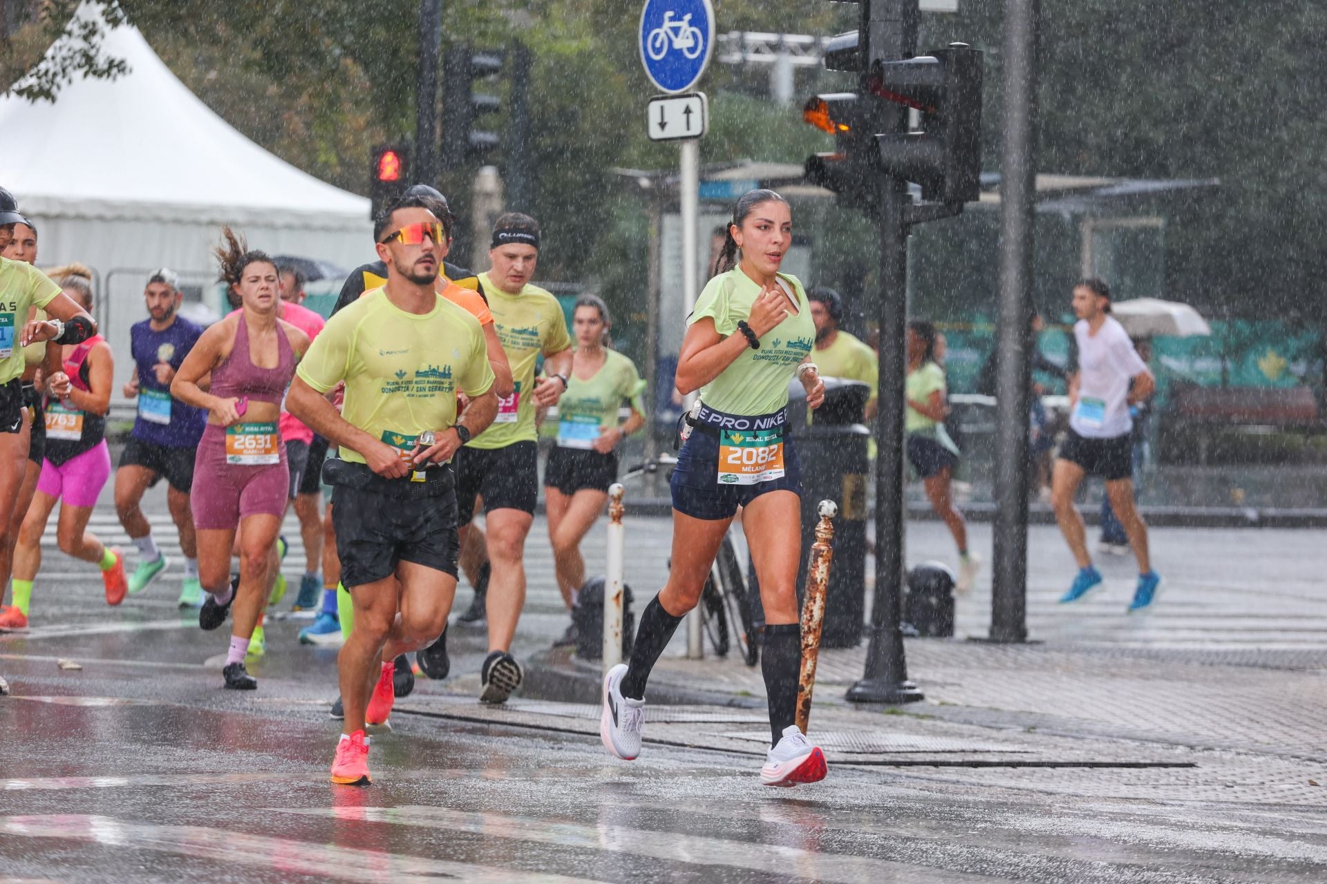 Irene Pelayo y Artur Bossy ganan el Medio Maratón de Donostia