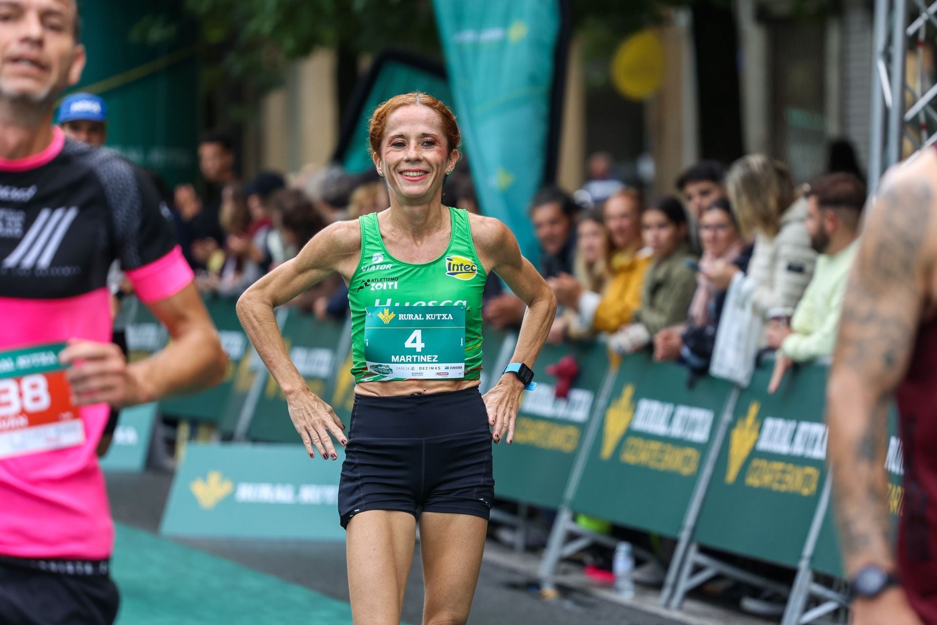 Irene Pelayo y Artur Bossy ganan el Medio Maratón de Donostia