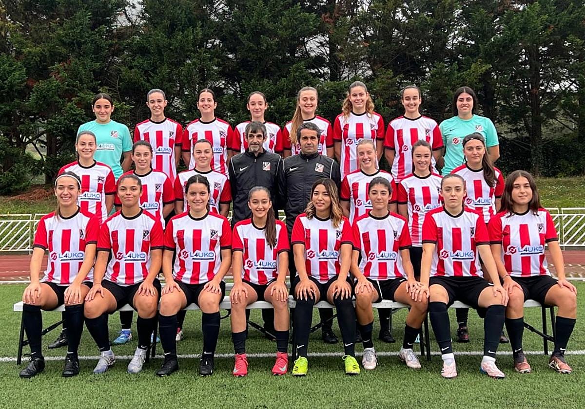 La foto oficial no le trajo suerte al Haundi femenino