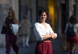 Isabel Rodríguez: «Si pudiera prohibir los pisos turísticos donde hay un problema de vivienda, lo haría»