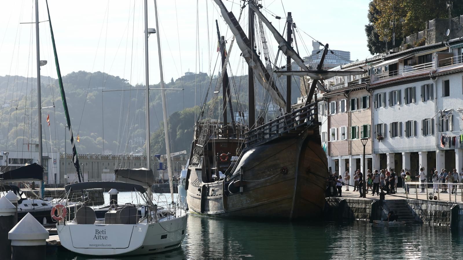 La nao Santa María llega a San Sebastián